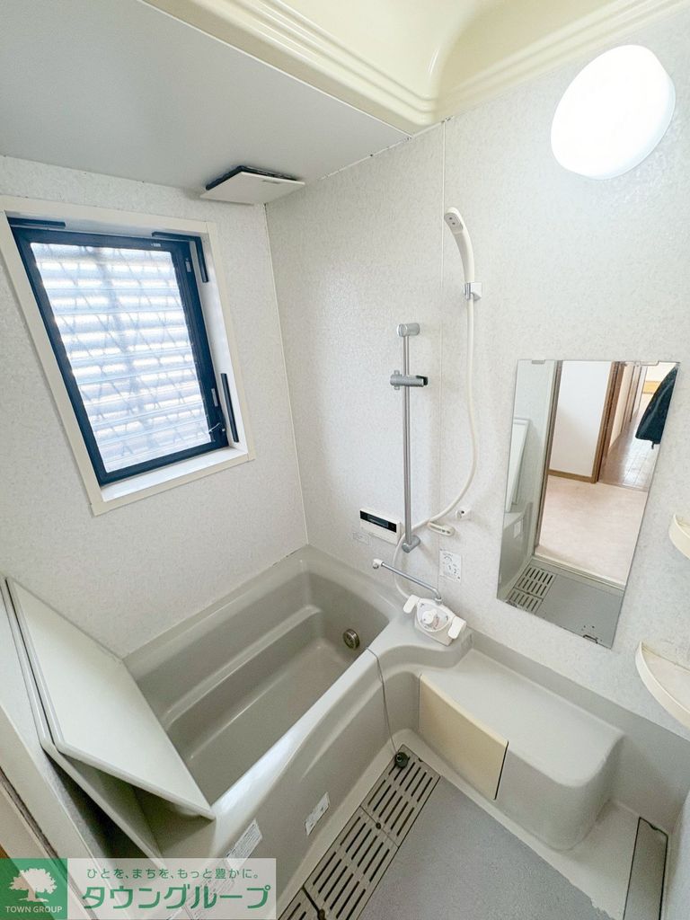 バス・シャワールーム　バス