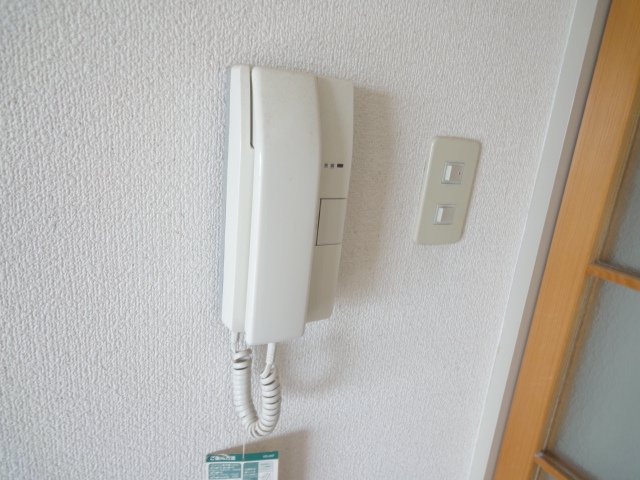 セキュリティ　写真は別号室のものです。