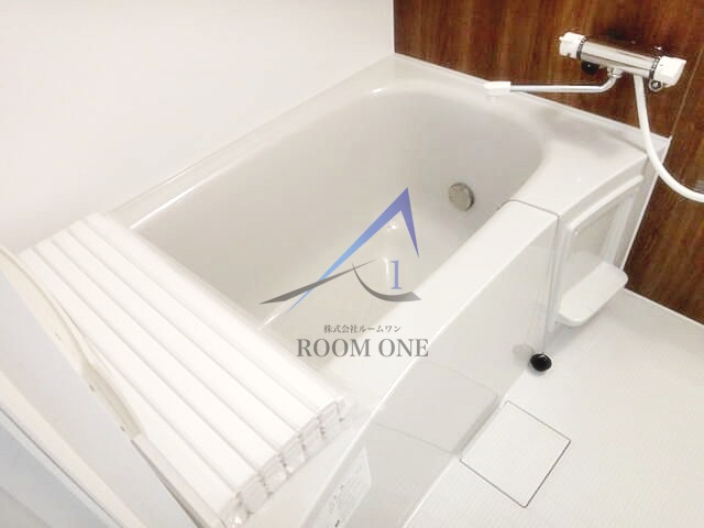 バス・シャワールーム　お風呂です。