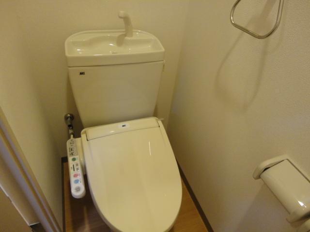 トイレ　シャワー付トイレ（イメージ）