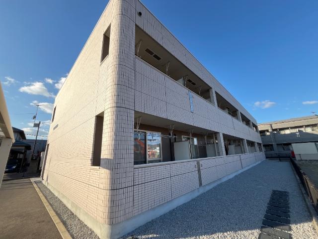 建物外観　外観写真（昼）