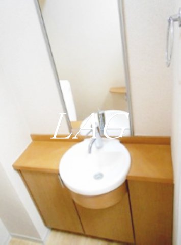 洗面設備　洗面台です。