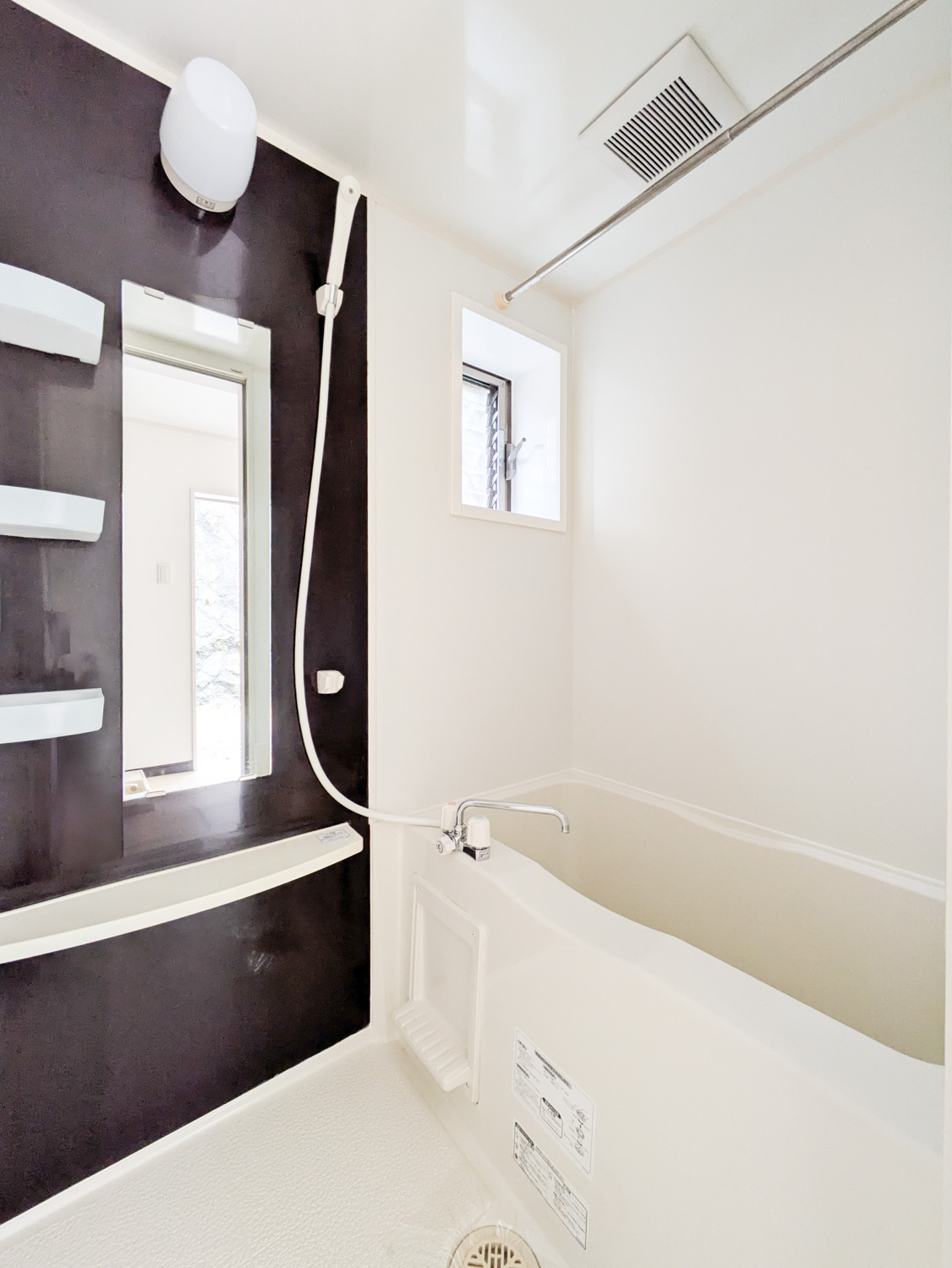 バス・シャワールーム　102号室の写真引用