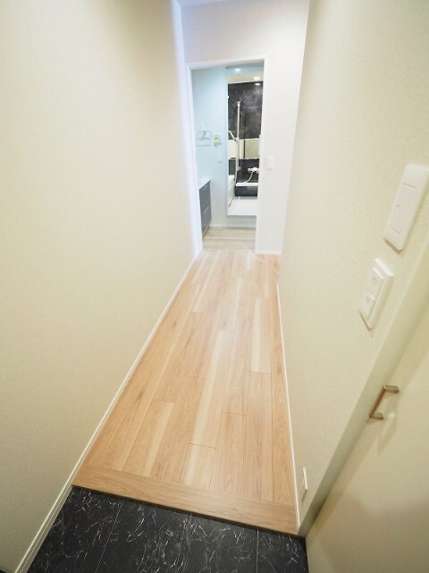 HEBEL MAISON 南武庫之荘の玄関写真