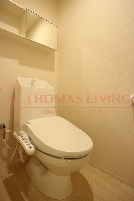 トイレ　写真は別号室です。