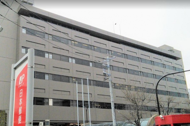 郵便局　神奈川郵便局（郵便局）まで303m