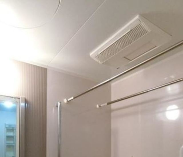 その他設備　浴室乾燥機