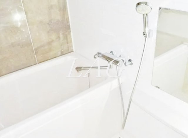 バス・シャワールーム　お風呂です。