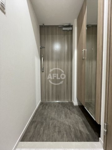 玄関　L-IDEA　OTEMAE　玄関