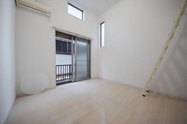 居室・リビング　★おしゃれな洋室です★