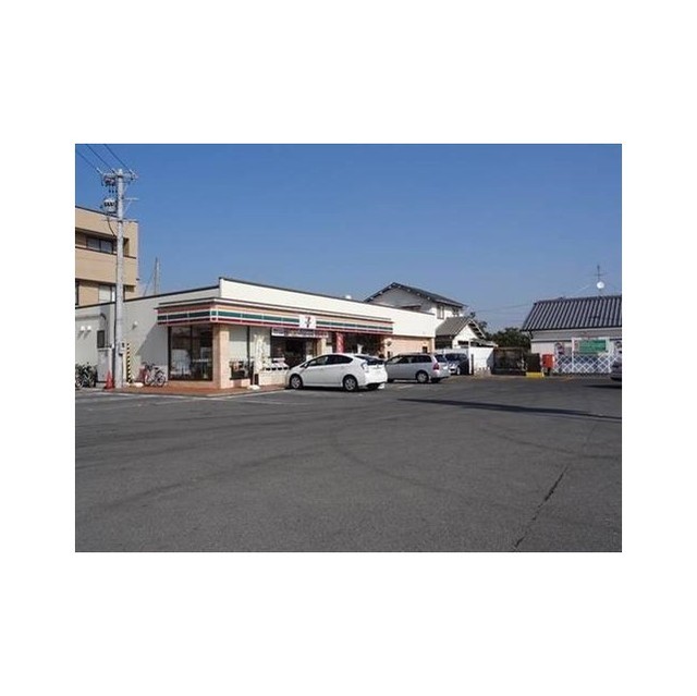 コンビニ　セブンイレブン静岡馬渕店（コンビニ）まで190m