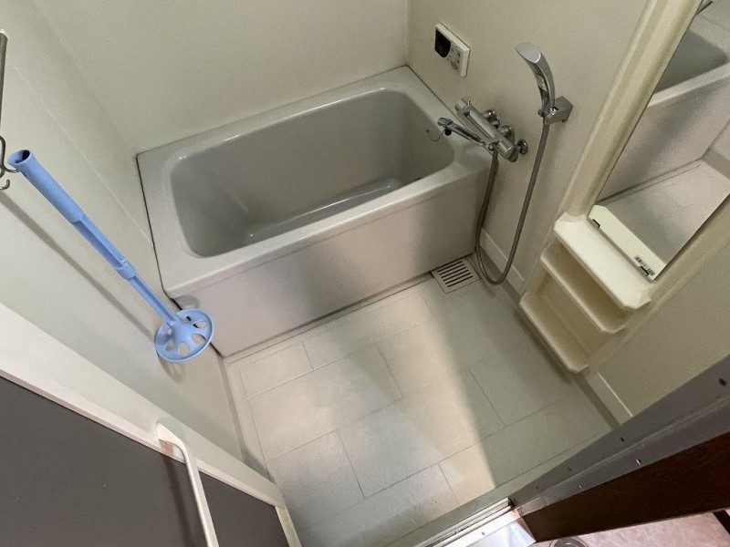 バス・シャワールーム　浴室