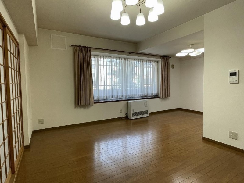 居室・リビング　リビング１