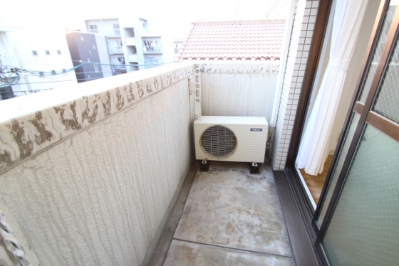 バルコニー　※別部屋の写真です