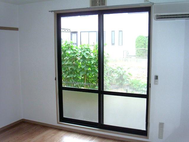 居室・リビング　洋室