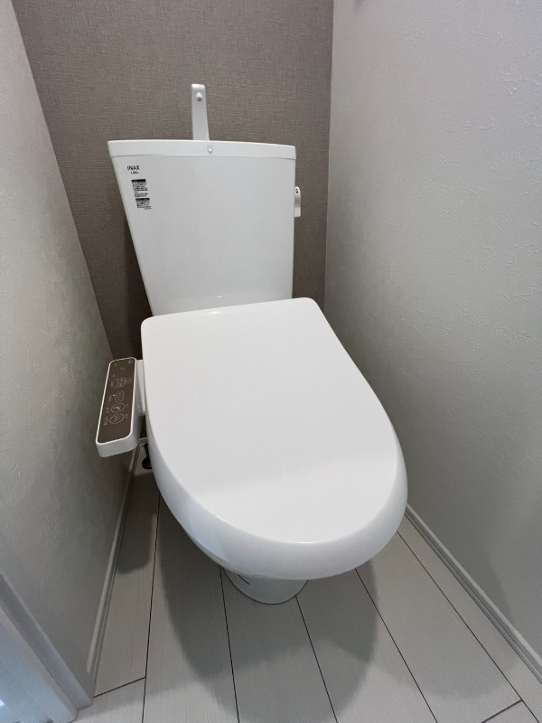 トイレ　シンプルで使いやすいトイレです
