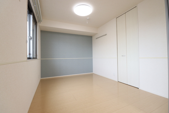 居室・リビング　明るい洋室です