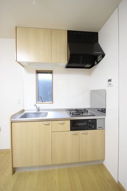 キッチン　同物件別室