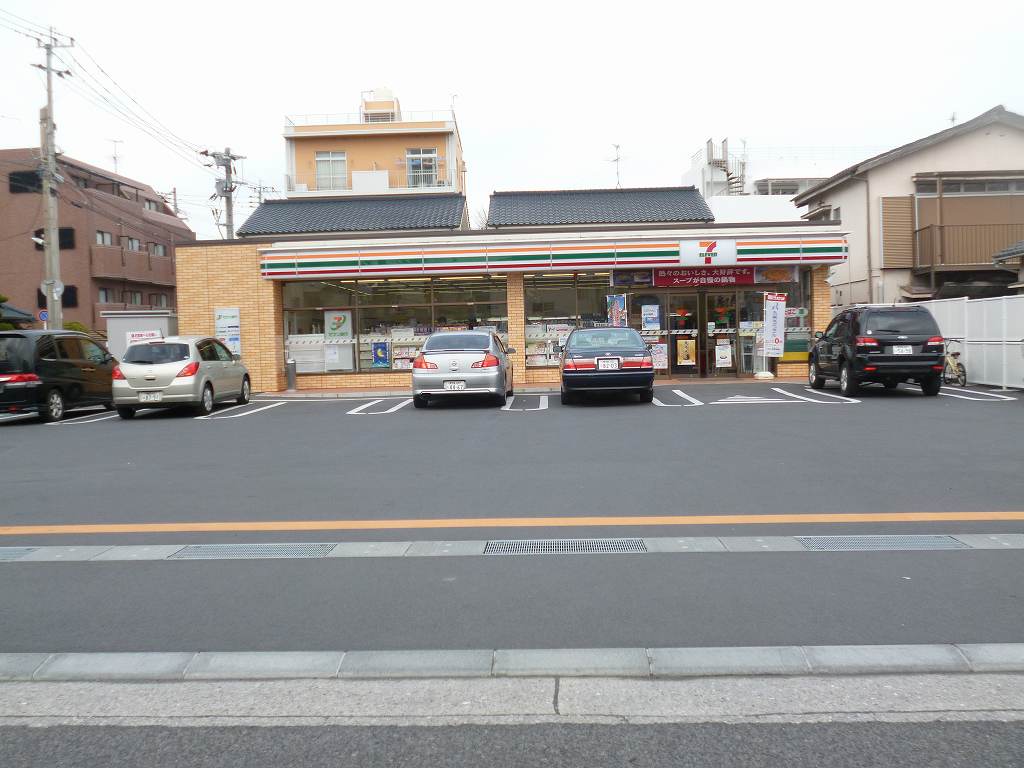 コンビニ　セブンイレブン荒田一丁目店（コンビニ）まで130m
