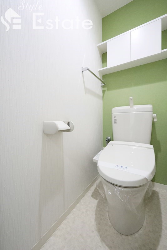 トイレ　温水洗浄便座