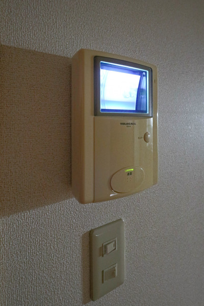 セキュリティ　同じ敷地内の別のお部屋