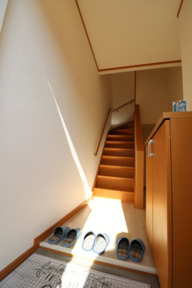 玄関　落ち着いた玄関です