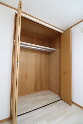 収納　こまごまとしたものを収納できそうですね※別号室の写真です