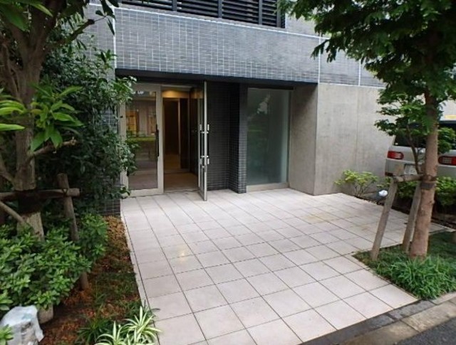 エントランス　エントランス