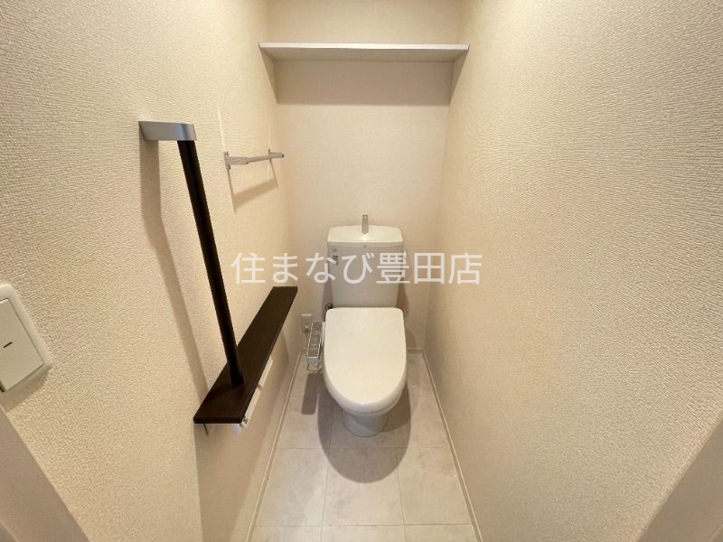 トイレ　別部屋写真