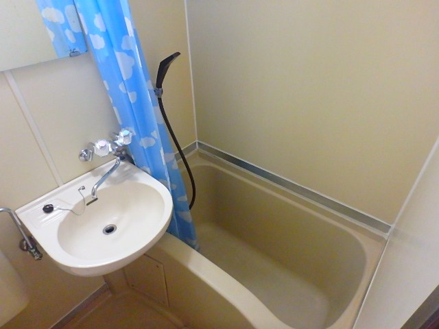 洗面設備　参考写真