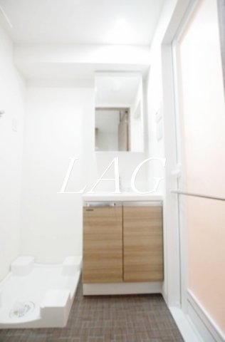 洗面設備　洗面台です。