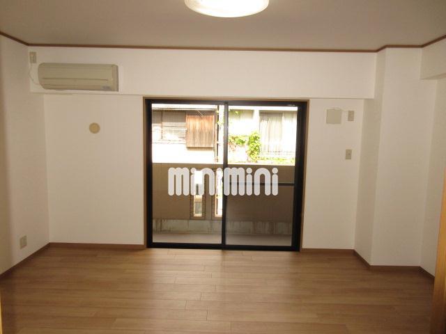 眺望　広めの室内ですよ