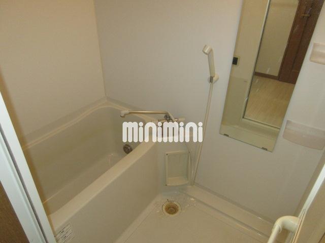 バス・シャワールーム　きれいなバスルームです