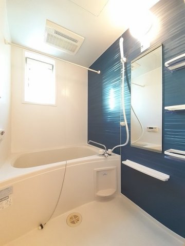 バス・シャワールーム　日々の疲れを癒すお風呂付です