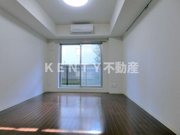 居室・リビング　ゆったりとした居間です