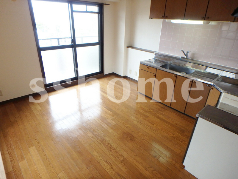 居室・リビング　きれいなお部屋です☆