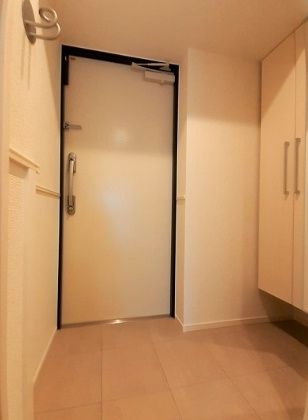 玄関　☆広々とした玄関☆