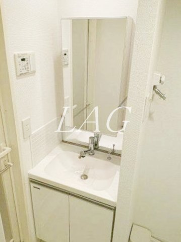 洗面設備　洗面台です。