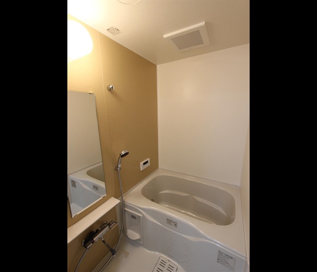 バス・シャワールーム　参考写真です。現況優先。参考写真です。現況優先。