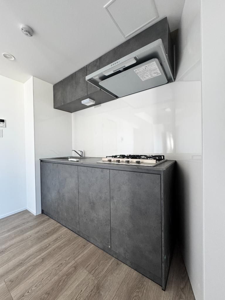 キッチン　コンパクトなキッチンで掃除もラクラク