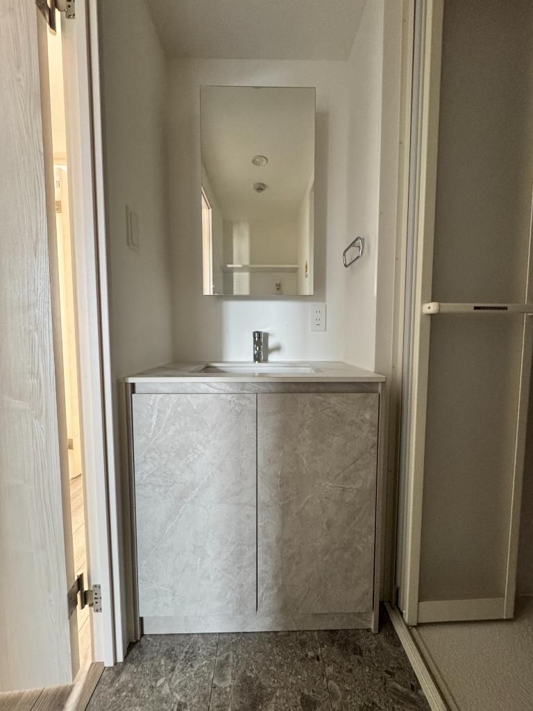 洗面設備　忙しい朝には欠かせない洗面所です