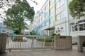 中学校　江戸川区立瑞江第二中学校（中学校）まで560m