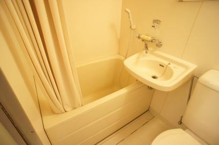 バス・シャワールーム　シャワー派には、使いやすいユニットバス