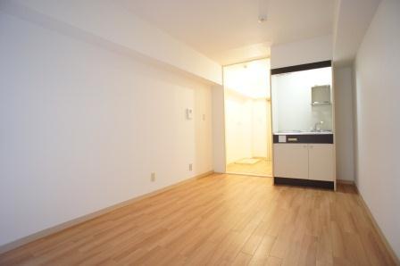 トイレ　３点ユニットお掃除も楽々です