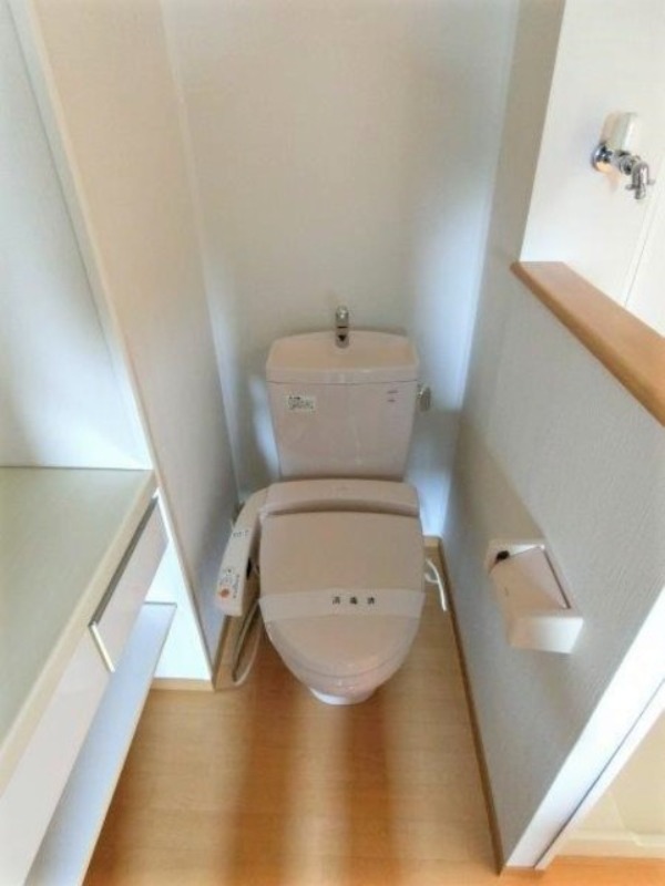 トイレ　図面と現状に相違がある場合には現状を優先