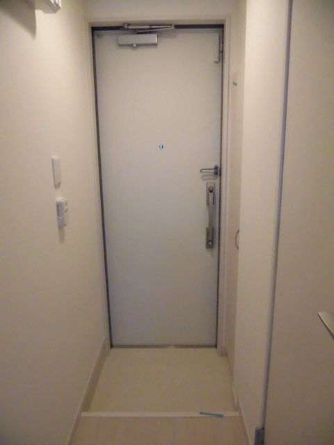 玄関　収納付の玄関