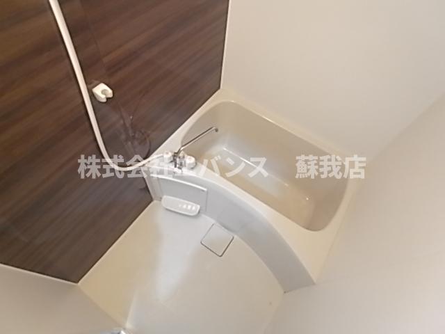 バス・シャワールーム　ゆったり過ごせるお風呂です