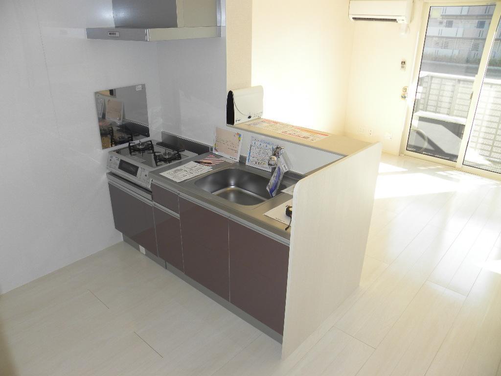 キッチン　反転となります。