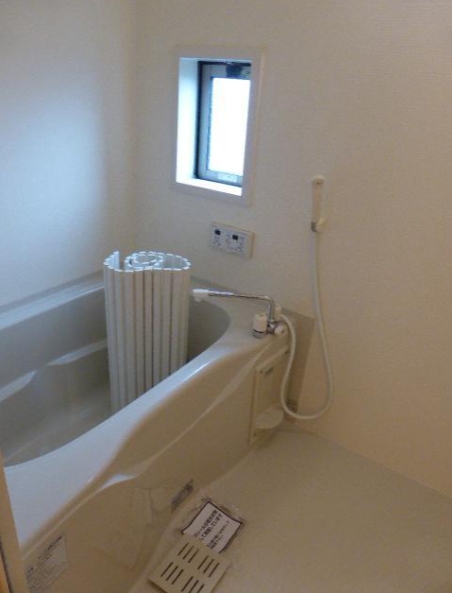 バス・シャワールーム　※同建物別室の参考写真です