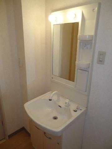 洗面設備　洗髪洗面化粧台